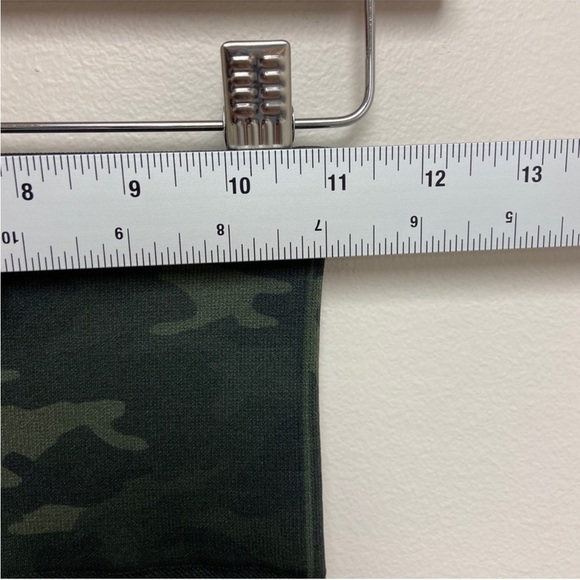 Spanx - Look at Me Now Camo Tights - XS - Picture 6 of 7